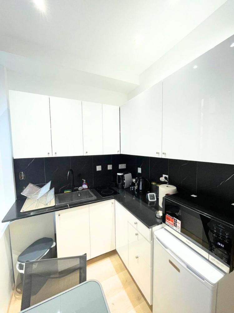 Appartement F2 - 13eme *